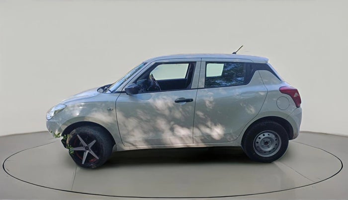 2023 Maruti Swift LXI, Petrol, Manual, 42,690 km, exterior