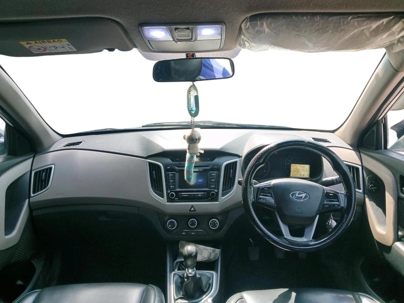 2017 Hyundai Creta E PLUS 1.6 PETROL, CNG, Manual, 1,09,036 km, interior