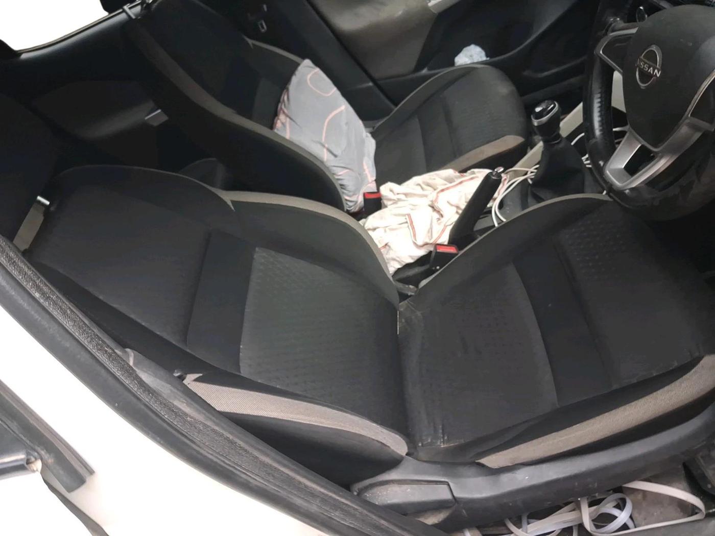 2021 Nissan MAGNITE XE, CNG, Manual, 61,321 km, interior