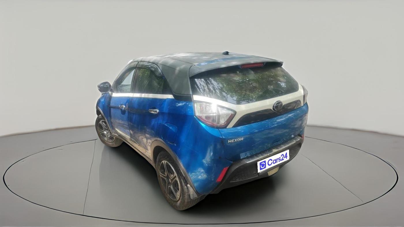 2019 Tata NEXON XM PETROL, CNG, Manual, 1,00,868 km, exterior