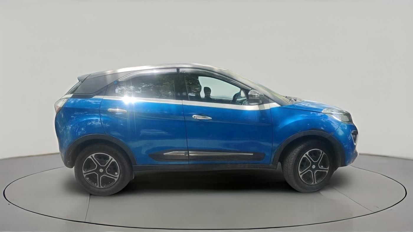 2019 Tata NEXON XM PETROL, CNG, Manual, 1,00,868 km, exterior