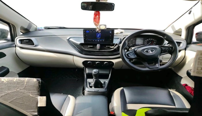 2021 Tata ALTROZ XE PETROL, Petrol, Manual, 45,297 km, interior