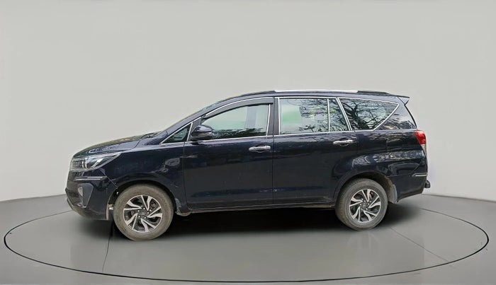 2022 Toyota Innova Crysta 2.7 VX 7 STR, Petrol, Manual, 36,173 km, exterior