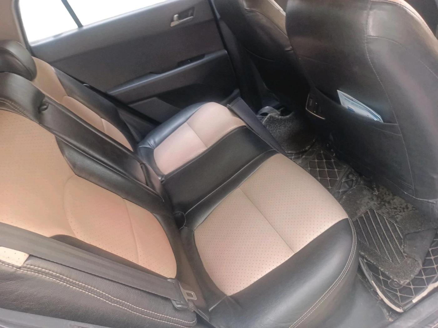 2017 Hyundai Creta S PLUS 1.6 AT DIESEL, Diesel, Automatic, 1,19,409 km, interior