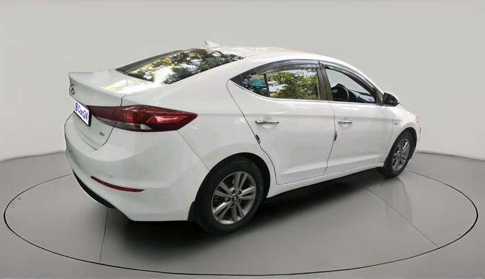 2017 Hyundai New Elantra 1.6 SX (O) MT DIESEL, Diesel, Manual, 97,407 km, exterior