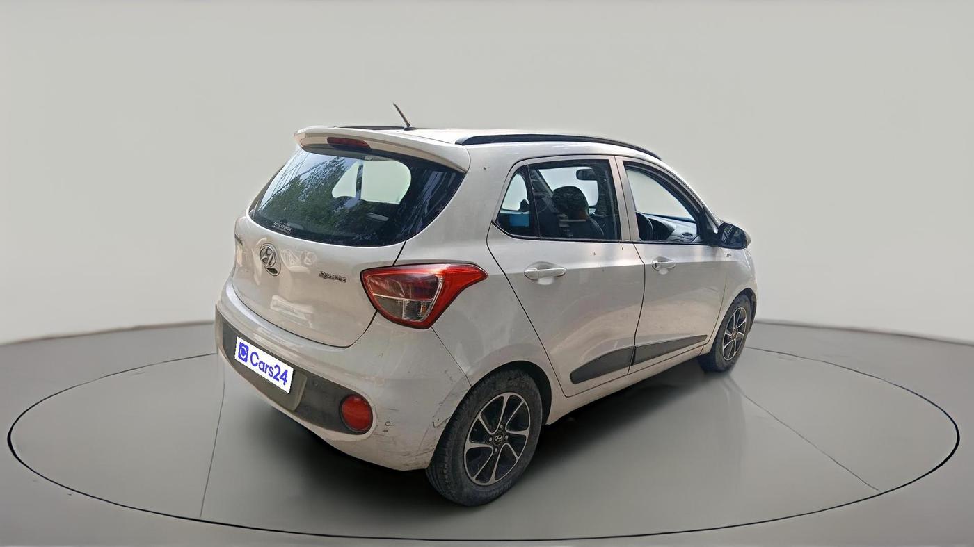 2018 Hyundai Grand i10 SPORTZ AT 1.2 KAPPA VTVT, Petrol, Automatic, 85,427 km, exterior