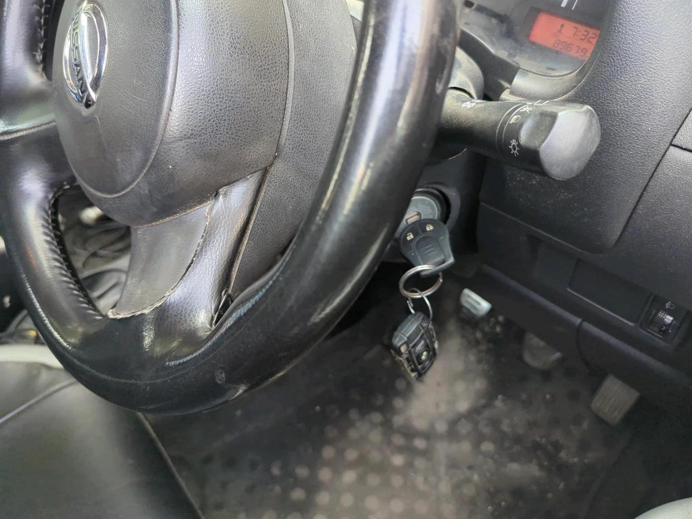 2016 Nissan Micra Active XV, Petrol, Manual, 89,679 km, interior