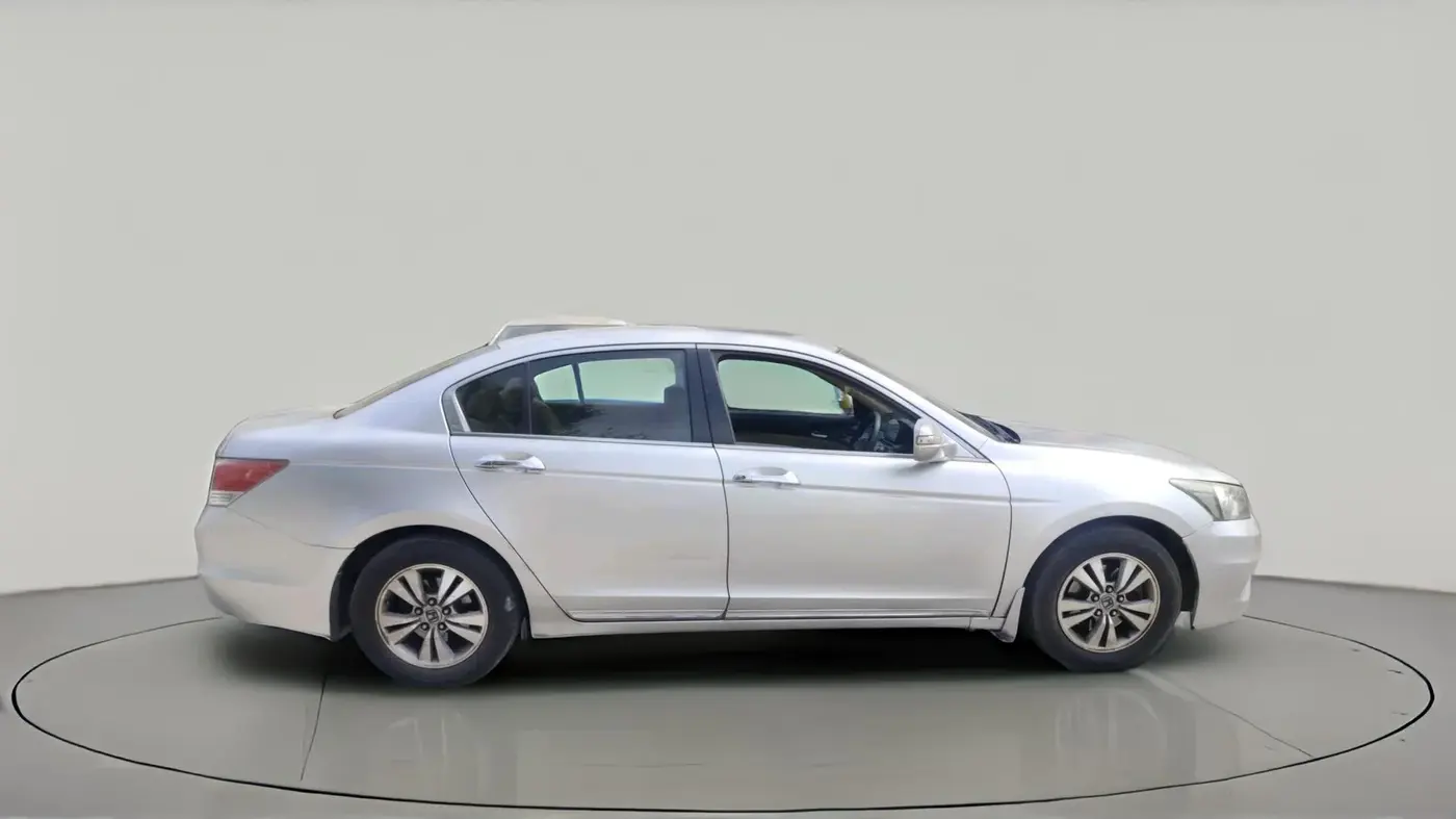 2011 Honda Accord 2.4L I-VTEC AT, Petrol, Automatic, 1,13,923 km, exterior