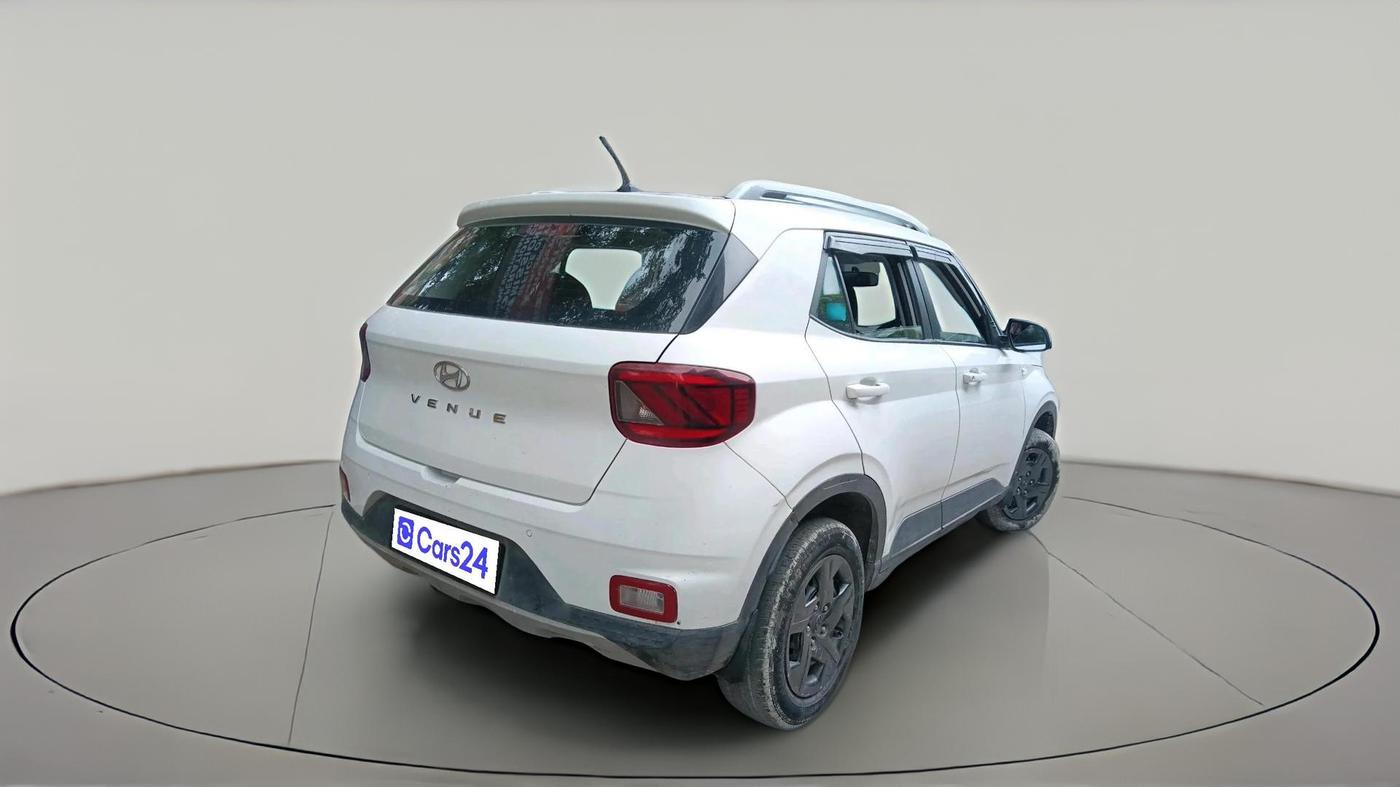 2021 Hyundai VENUE S 1.2, Petrol, Manual, 55,144 km, exterior