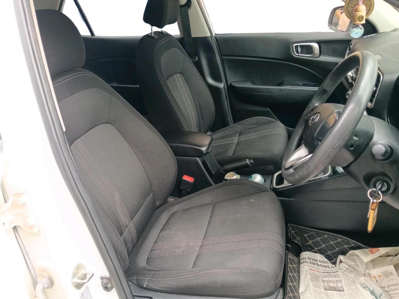 2021 Hyundai VENUE S 1.2, Petrol, Manual, 55,144 km, interior