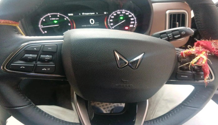 2025 Mahindra SCORPIO-N Z8 Select Petrol MT, Petrol, Manual, 3,052 km, interior