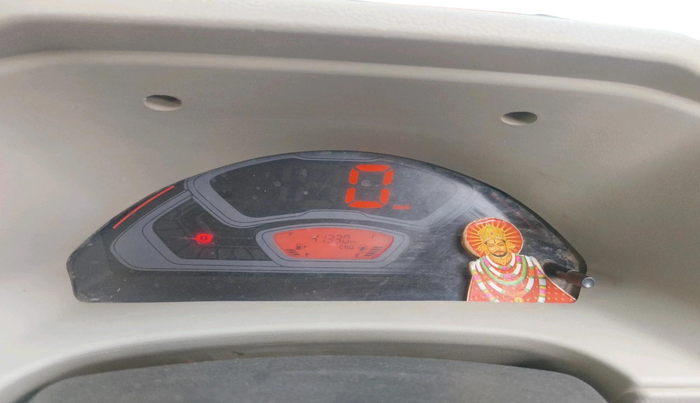 2023 Maruti Eeco 5 STR AC CNG, CNG, Manual, 41,330 km, interior