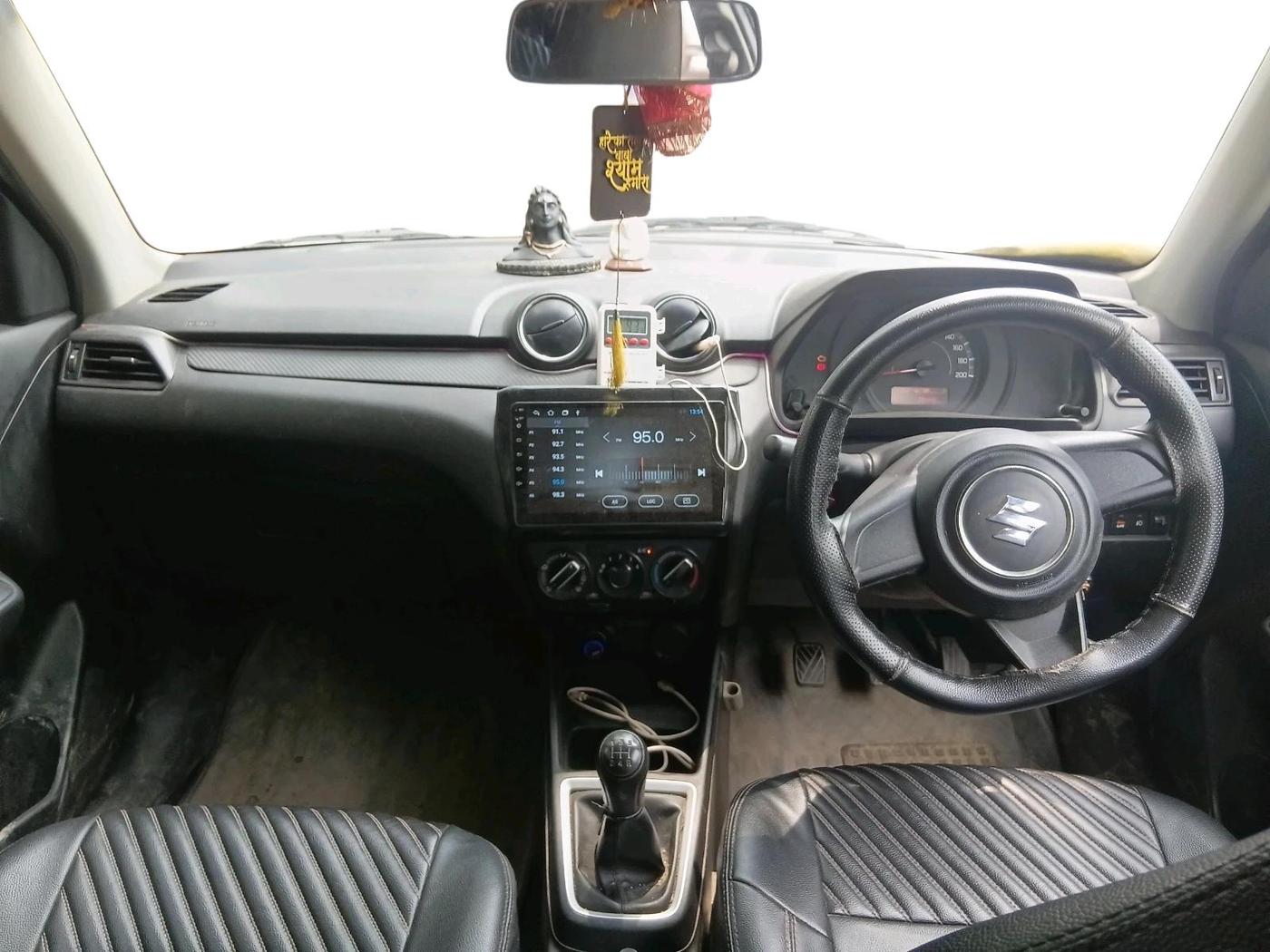 2020 Maruti Swift LXI, Petrol, Manual, 35,445 km, interior