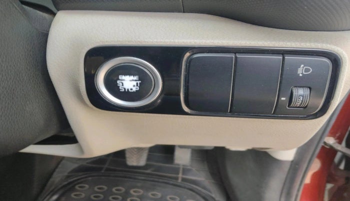 2021 KIA SONET HTX 1.0 IMT, Petrol, Manual, 50,122 km, interior