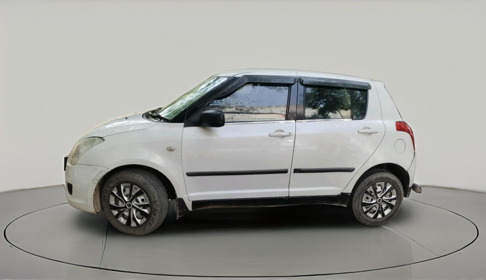 2011 Maruti Swift VXI, CNG, Manual, 1,04,898 km, exterior