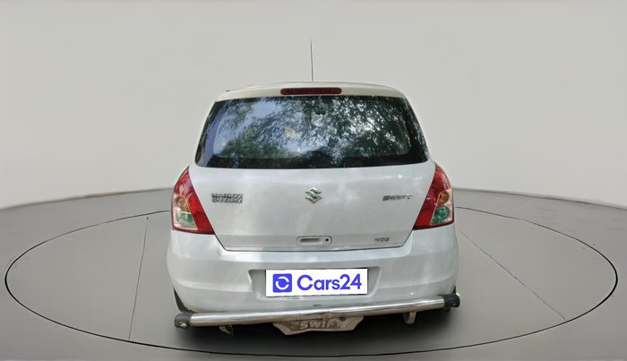 2011 Maruti Swift VXI, CNG, Manual, 1,04,898 km, exterior
