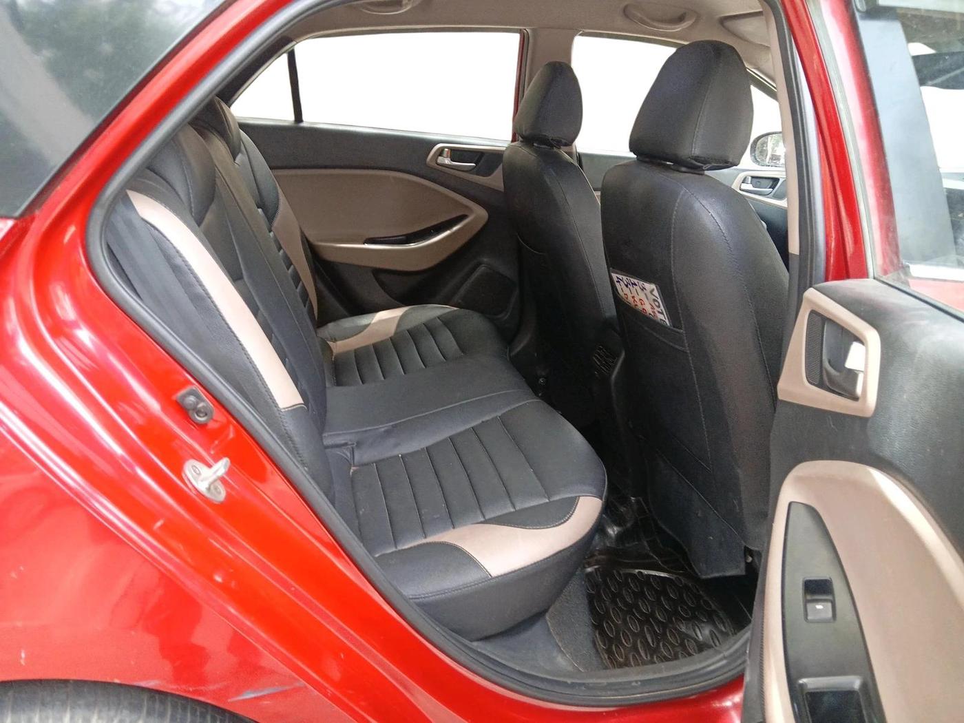 2014 Hyundai i20 SPORTZ 1.2, Petrol, Manual, 71,504 km, interior