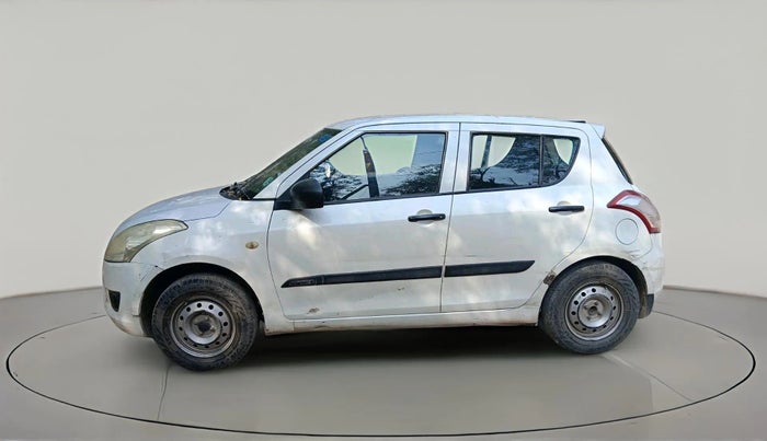 2012 Maruti Swift LXI, CNG, Manual, 1,00,970 km, exterior