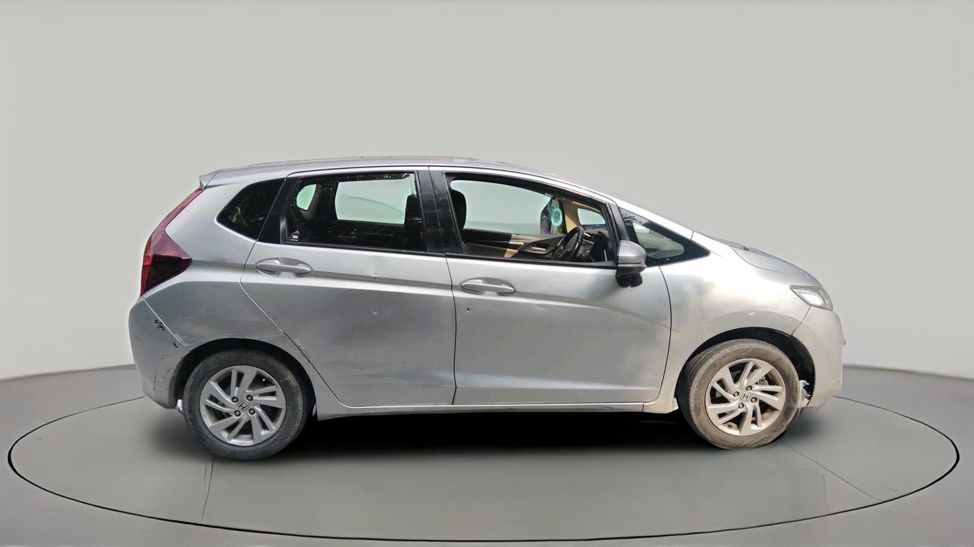 2015 Honda Jazz 1.2L I-VTEC V, Petrol, Manual, 1,29,429 km, exterior