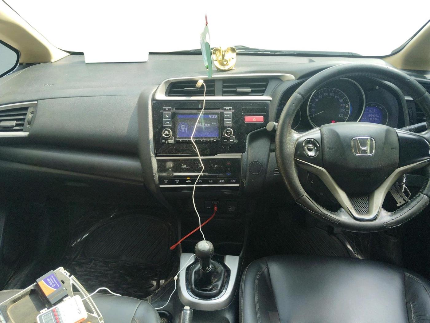 2015 Honda Jazz 1.2L I-VTEC V, Petrol, Manual, 1,29,429 km, interior