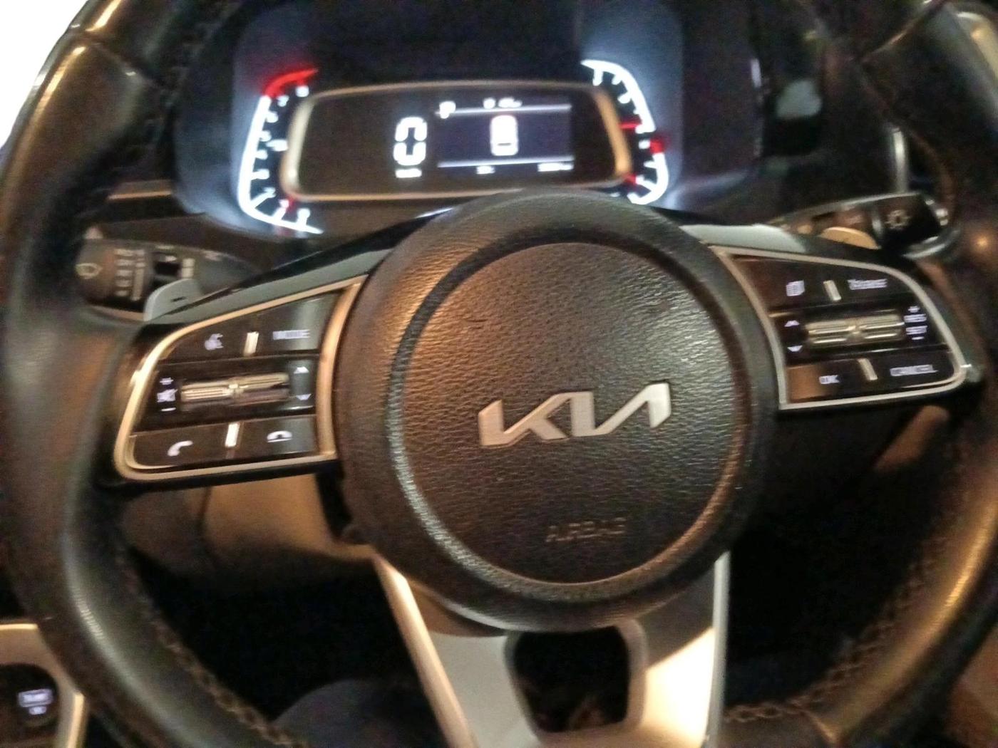 2022 KIA SONET HTX 1.0 DCT, Petrol, Automatic, 30,961 km, interior