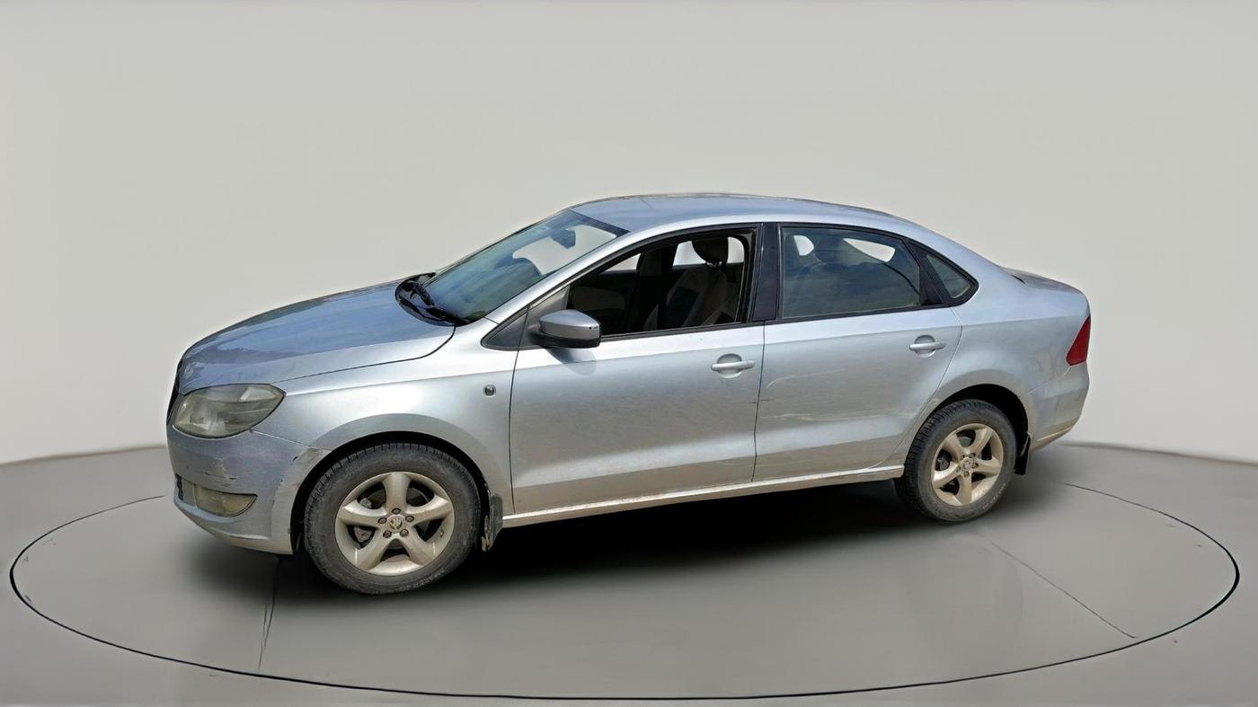 2014 Skoda Rapid ELEGANCE 1.6 MPI MT, Petrol, Manual, 76,079 km, exterior
