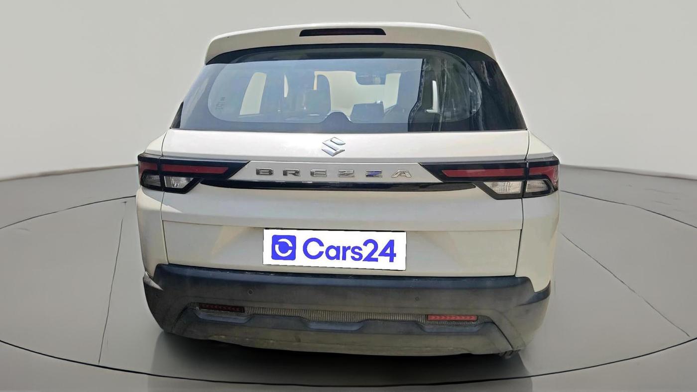 2025 Maruti BREZZA LXI, CNG, Manual, 15,929 km, exterior