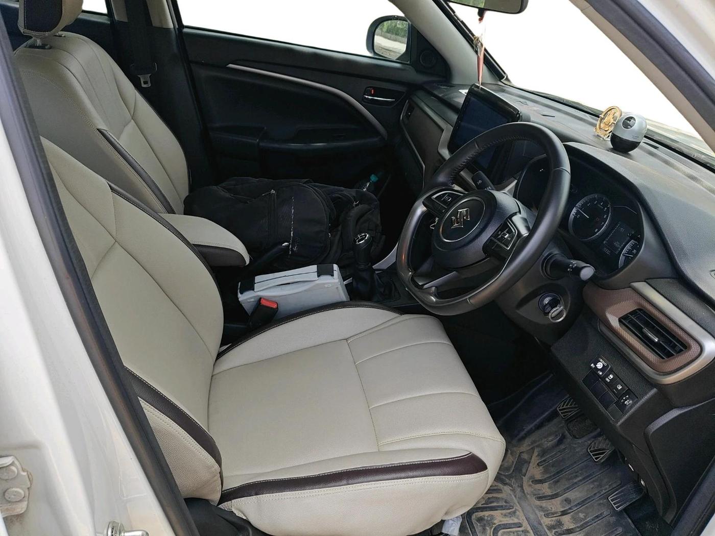2025 Maruti BREZZA LXI, CNG, Manual, 15,929 km, interior
