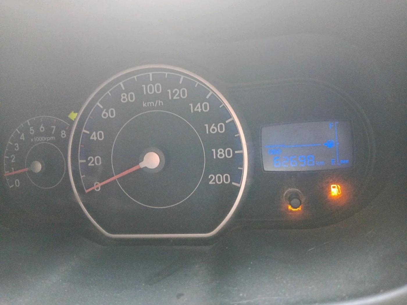 2015 Hyundai i10 MAGNA 1.1, Petrol, Manual, 62,698 km, interior