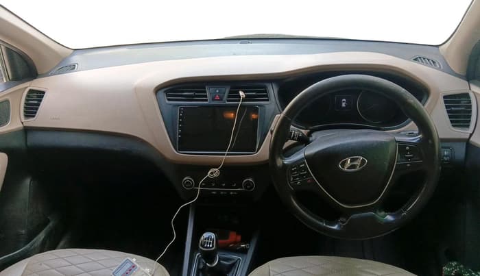 2016 Hyundai Elite i20 ASTA 1.4 CRDI (O), Diesel, Manual, 1,30,704 km, interior