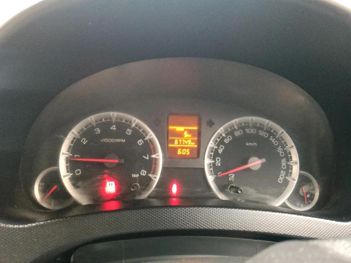 2013 Maruti Swift VXI, Petrol, Manual, 67,749 km, interior