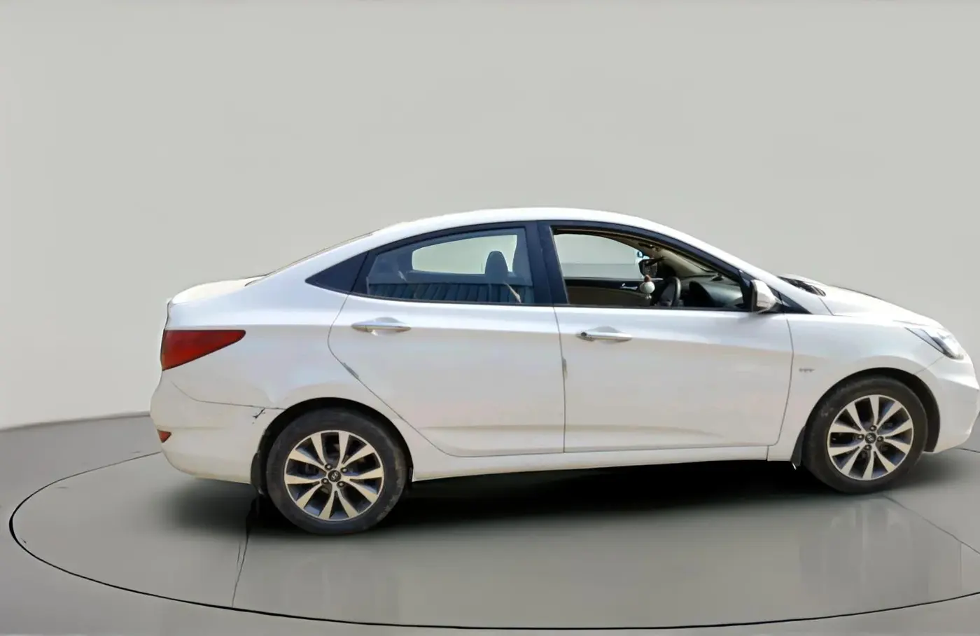 2014 Hyundai Verna FLUIDIC 1.6 VTVT SX, Petrol, Manual, 70,645 km, exterior