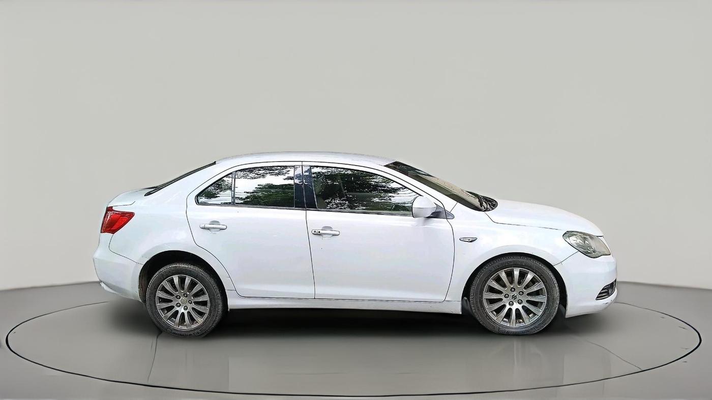 2011 Maruti Kizashi 2.4L MT, Petrol, Manual, 62,034 km, exterior