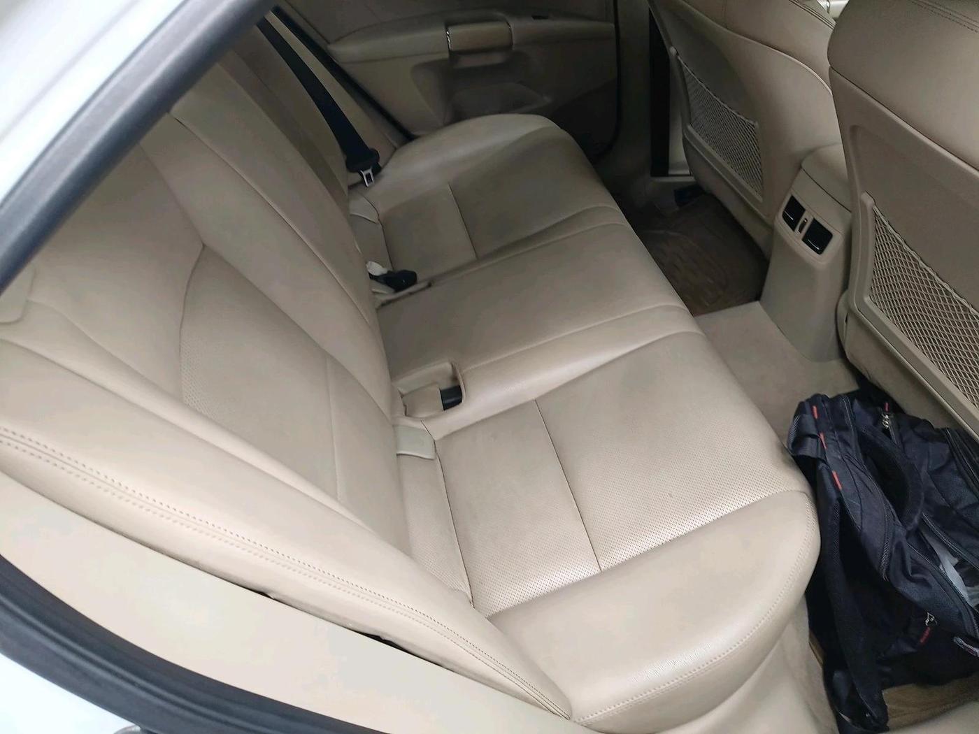 2011 Maruti Kizashi 2.4L MT, Petrol, Manual, 62,034 km, interior