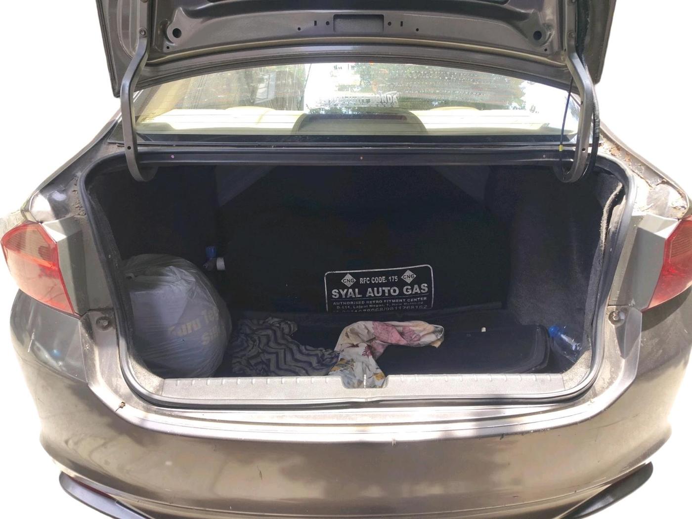 2016 Honda City 1.5L I-VTEC VX, CNG, Manual, 1,03,918 km, exterior