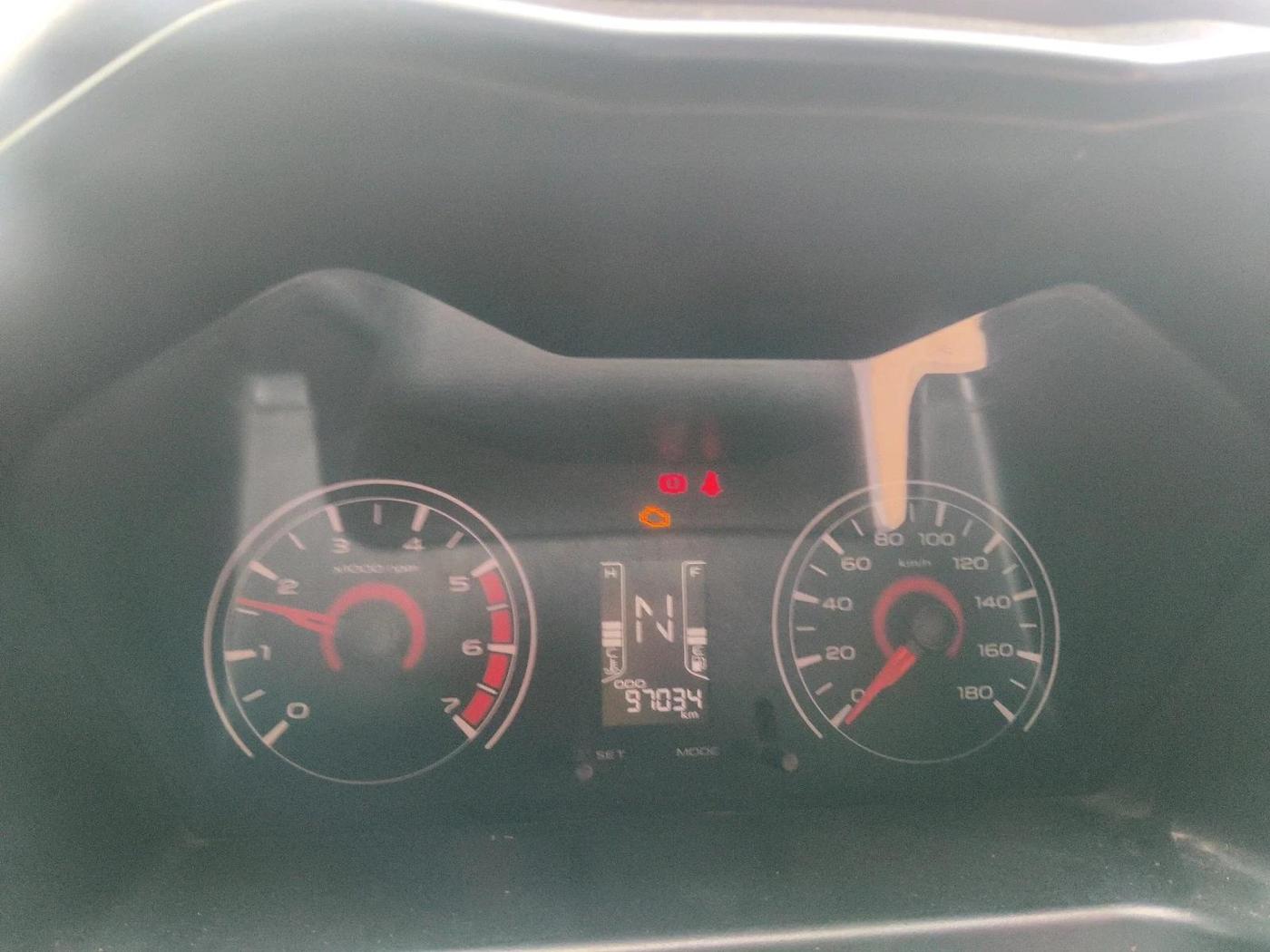 2016 Mahindra Kuv100 K2 PLUS 6 STR, Petrol, Manual, 97,034 km, interior