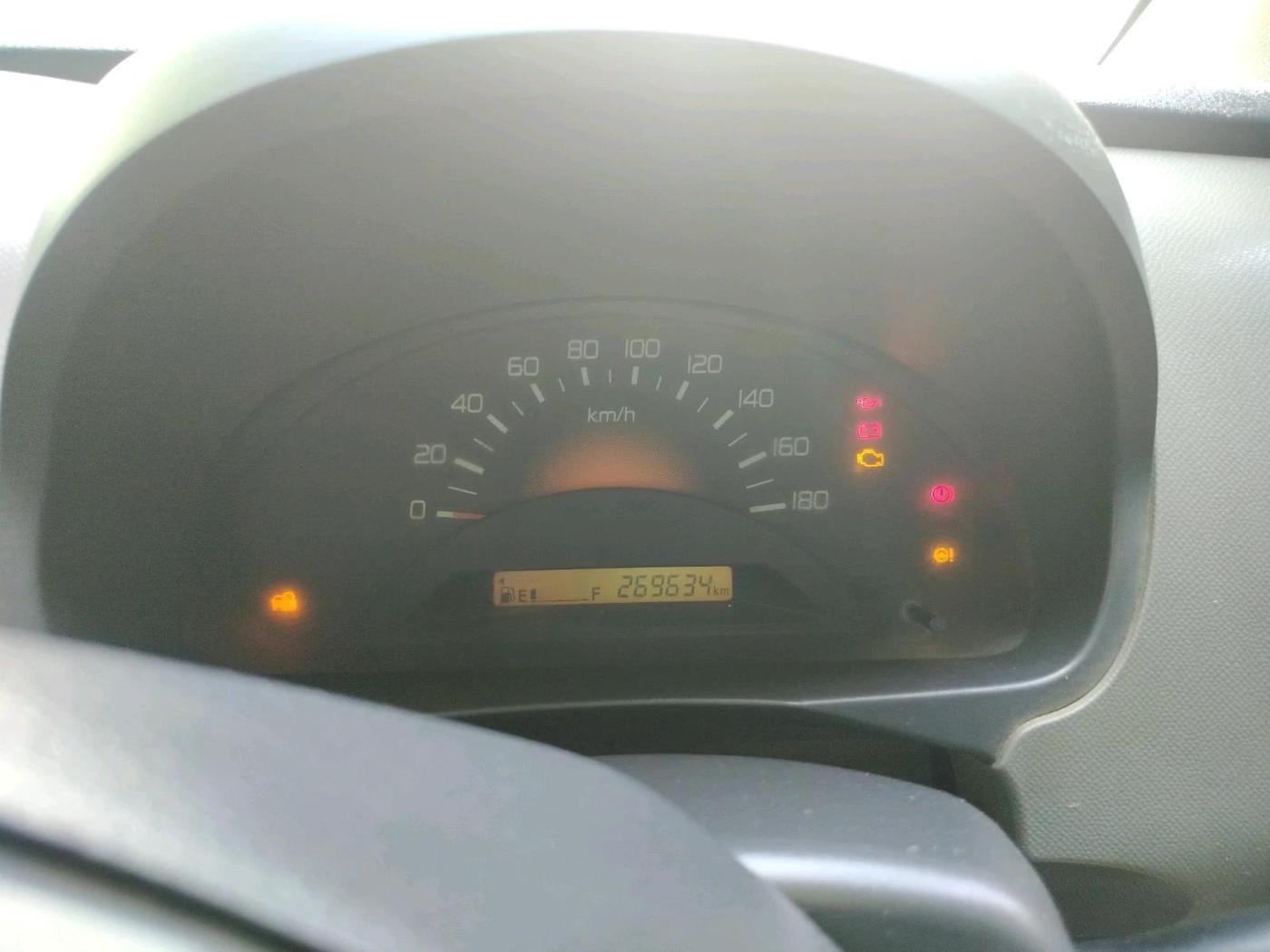 2011 Maruti Wagon R 1.0 LXI CNG, CNG, Manual, 2,69,634 km, interior