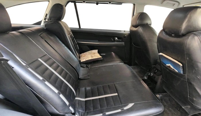2018 Tata Hexa XTA 4X2 7 STR, Diesel, Automatic, 69,491 km, interior
