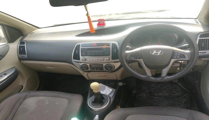 2012 Hyundai i20 SPORTZ 1.2, Petrol, Manual, 87,770 km, interior