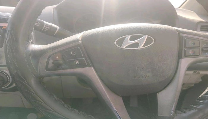 2012 Hyundai i20 SPORTZ 1.2, Petrol, Manual, 87,770 km, interior