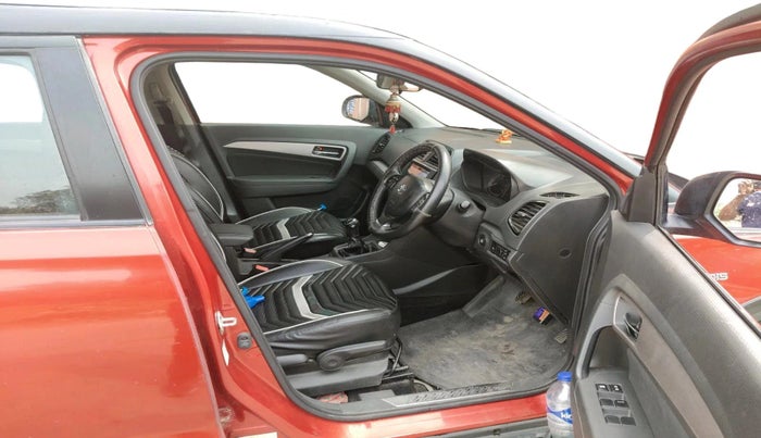 2017 Maruti Vitara Brezza ZDI PLUS, Diesel, Manual, 90,122 km, interior