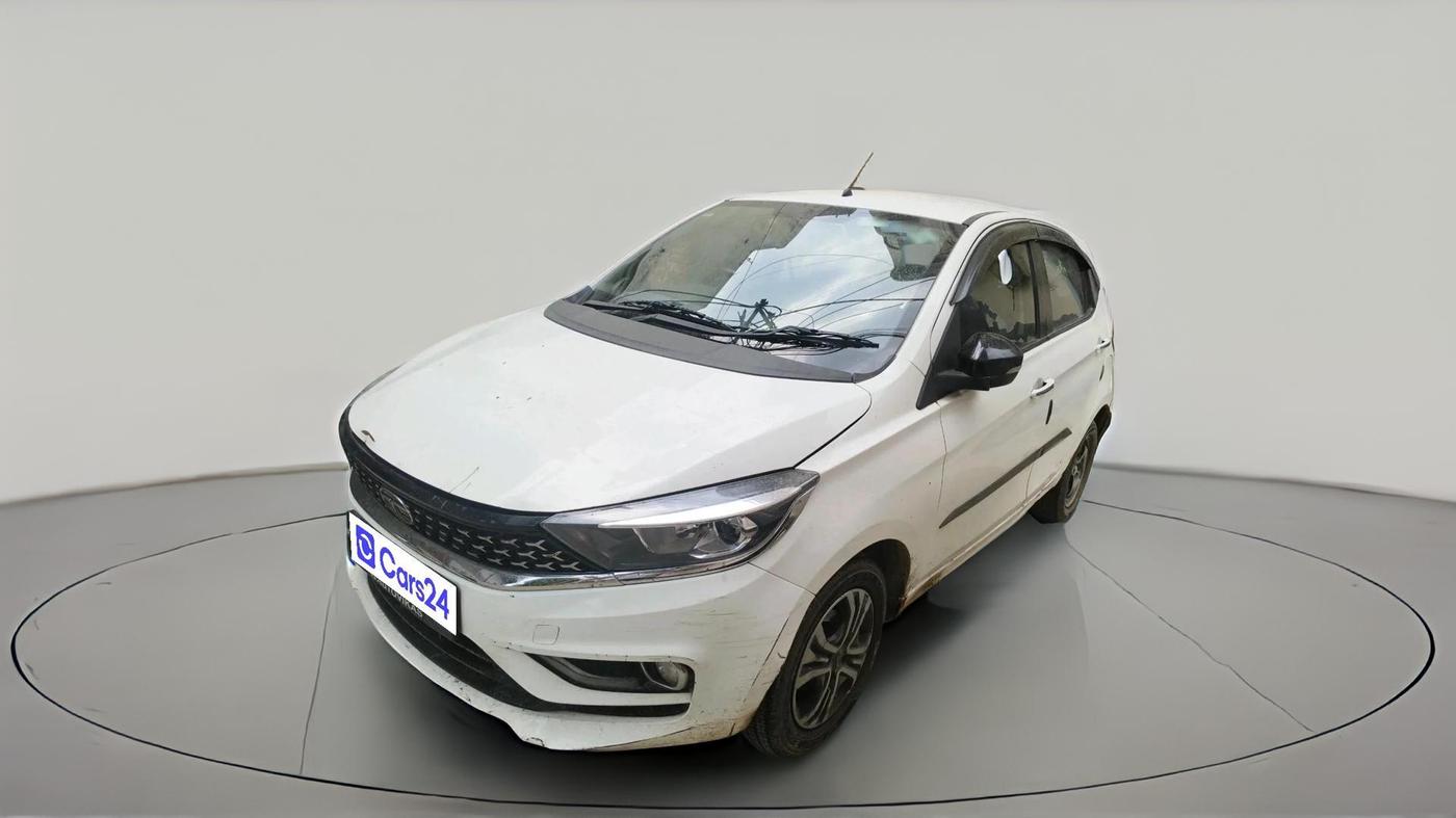 2023 Tata Tiago XZ PLUS CNG, CNG, Manual, 48,992 km, exterior