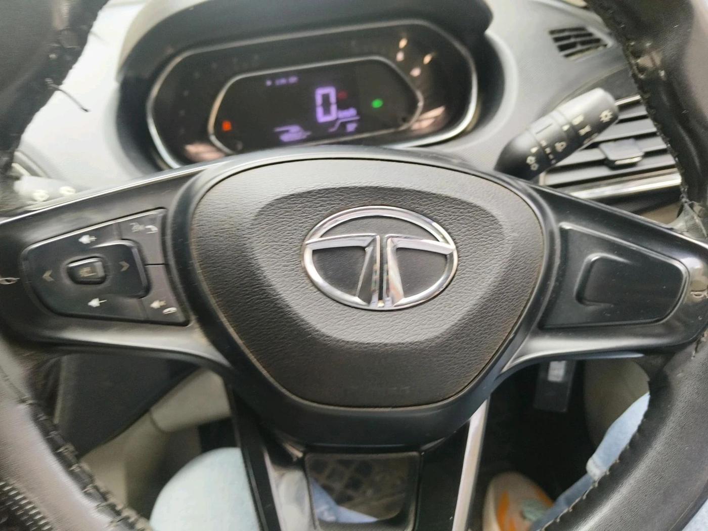 2023 Tata Tiago XZ PLUS CNG, CNG, Manual, 48,992 km, interior