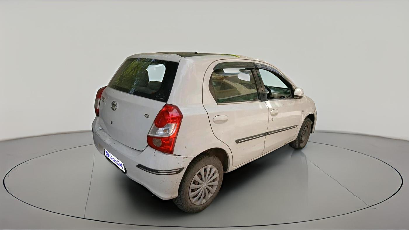2018 Toyota Etios Liva G, Petrol, Manual, 1,21,745 km, exterior