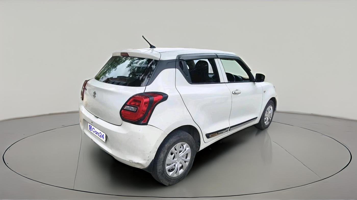 2019 Maruti Swift LXI, CNG, Manual, 89,854 km, exterior