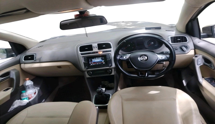 2016 Volkswagen Vento HIGHLINE DIESEL 1.5, Diesel, Manual, 44,277 km, interior