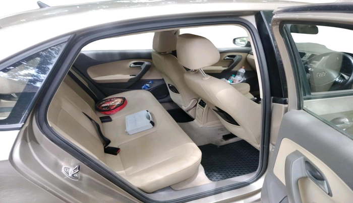 2016 Volkswagen Vento HIGHLINE DIESEL 1.5, Diesel, Manual, 44,277 km, interior