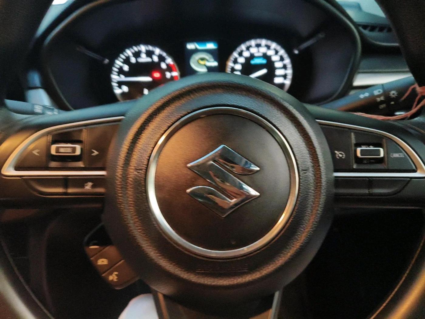 2023 Maruti BREZZA ZXI SMART HYBRID , Petrol, Manual, 19,115 km, interior