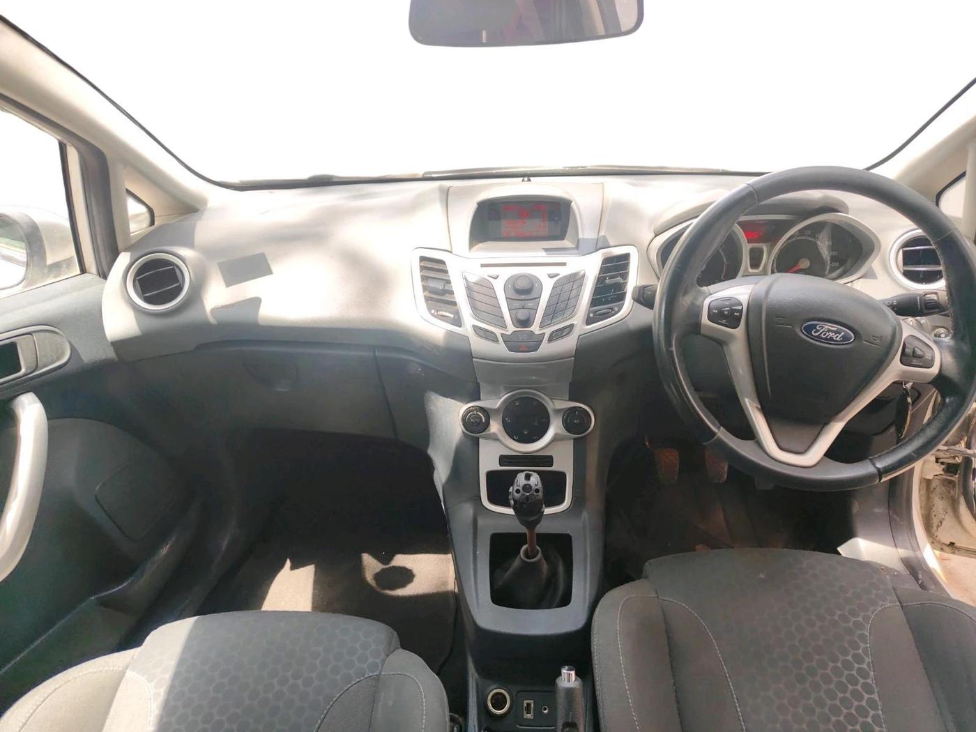2011 Ford Fiesta TITANIUM PETROL, Petrol, Manual, 80,845 km, interior