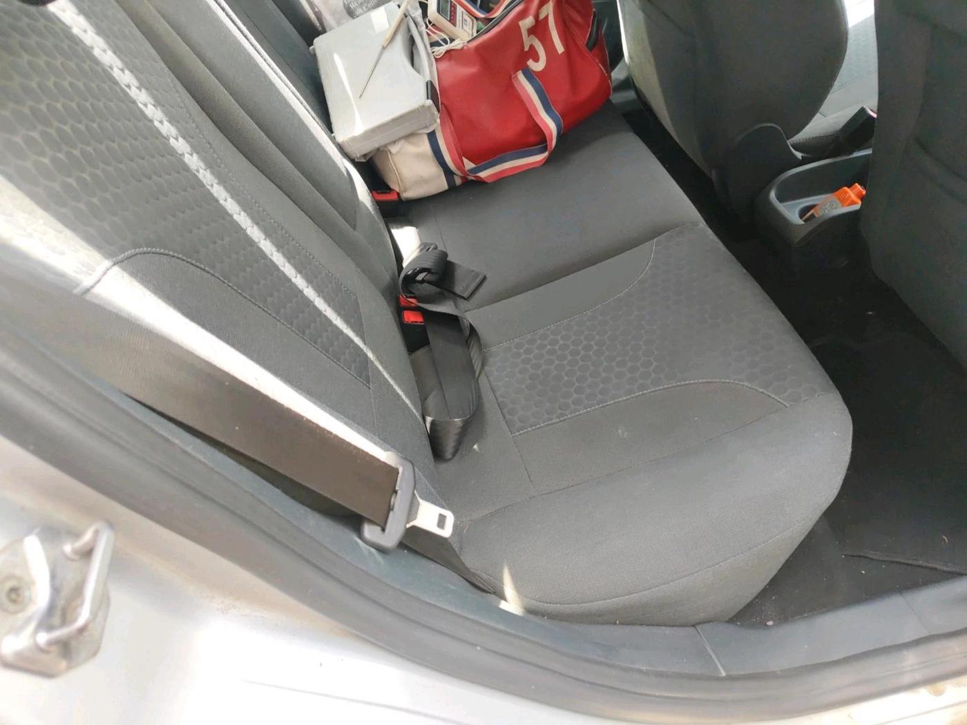 2011 Ford Fiesta TITANIUM PETROL, Petrol, Manual, 80,845 km, interior